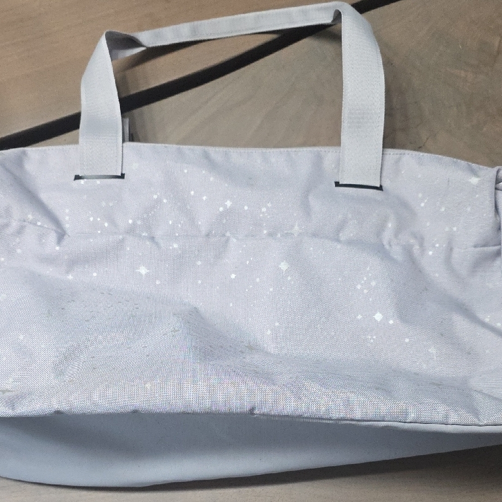Nike Women's Light Gray Travel Bag - Picture 4 of 5